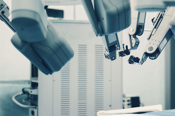 Hızlı İyileşme Süreci ile Kadınların Hayatına Pratiklik Getiren Ameliyat: Robotik Cerrahi